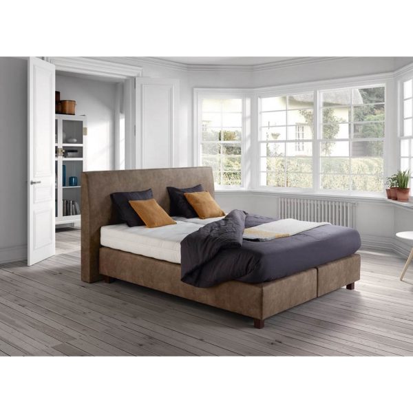Boxspring Larvik Vlak